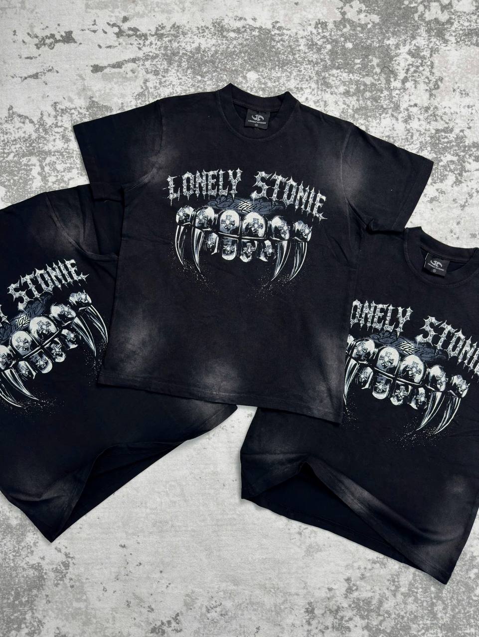 SMILEY Washed Black Tee - 4
