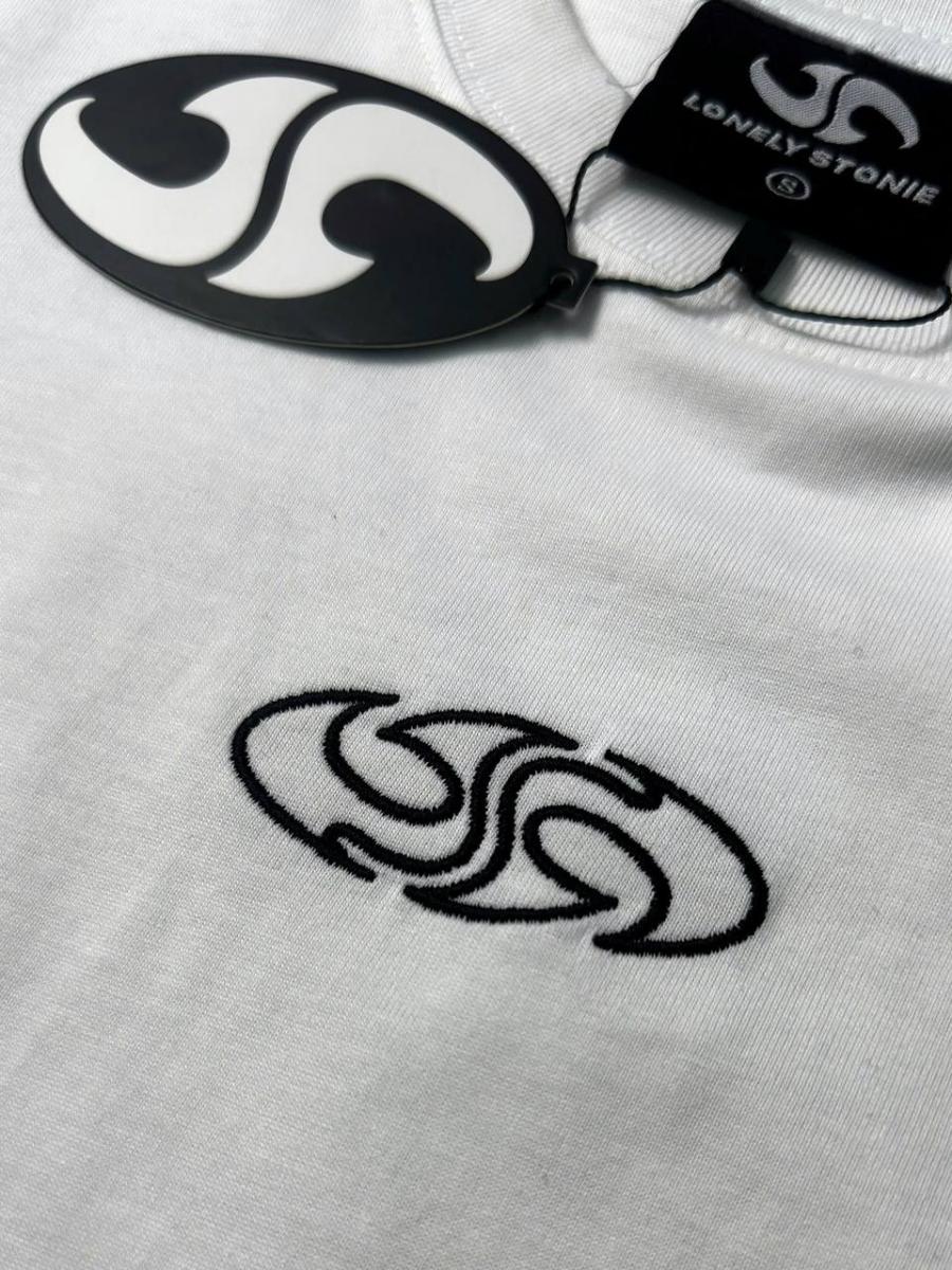 “EVILBABI” White Basic Babytee - 2