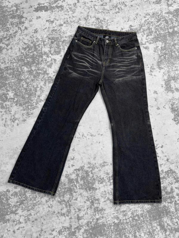 “SOBER” FLARE JEANS 
